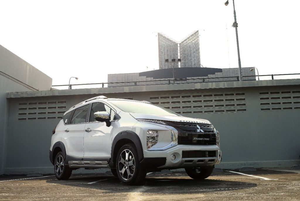 5 Perbedaan Xpander dengan Xpander Cross